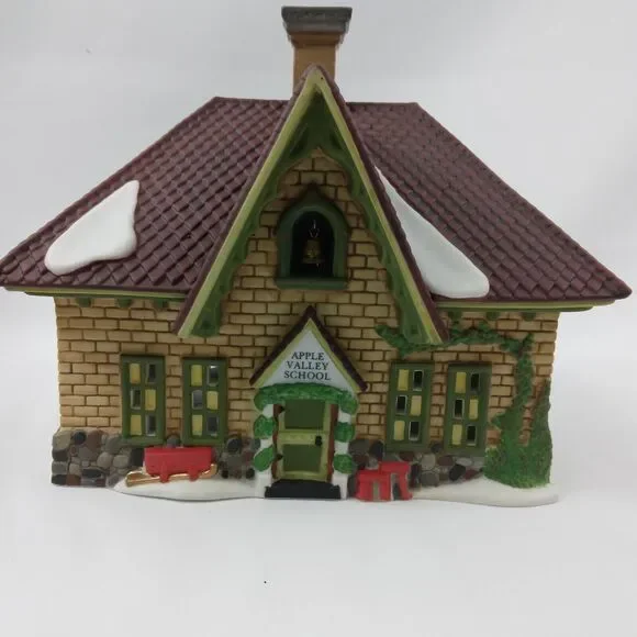 Dept 56 Apple Valley School New England Village #56172 1996-2008 - Picture 6 of 15